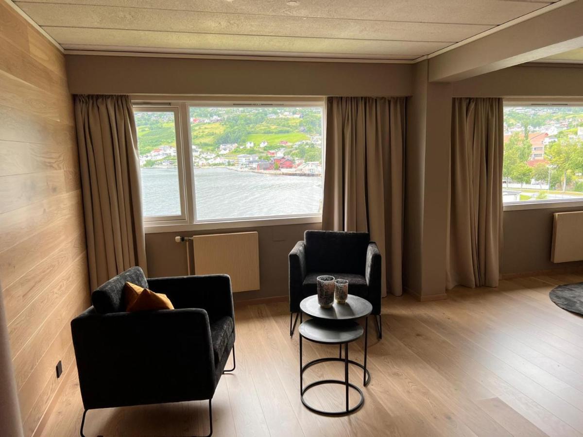 Sognefjord Hotel Hermansverk Extérieur photo